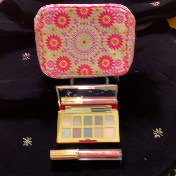 Estee Lauder Bundle: makeup bag, eyeshadow compact, lipgloss & large tote - New - Picture 2 of 10